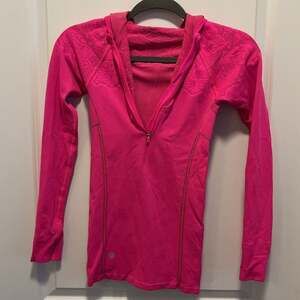 NWOT Athleta Pink Textured Half-Zip Hoodie with Thumbholes XS